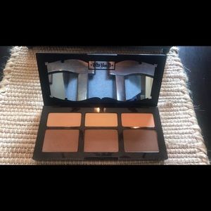 Kat Von D Contour Palette